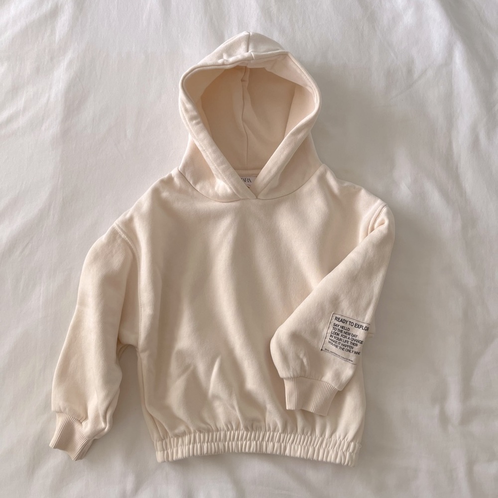 Zara girls cropped hoodie